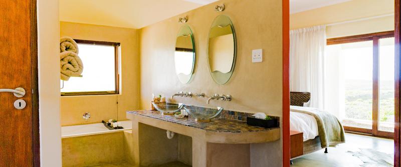 8 Bedroom Property for Sale in Pringle Bay Western Cape